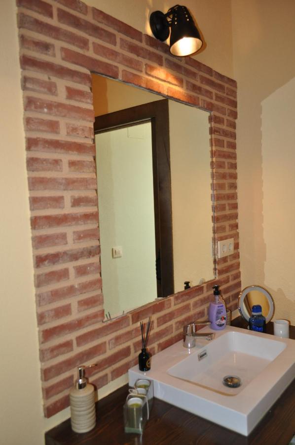 Affittacamere El Rincon Secreto De Gredos Especializada En Celiaquia Y Diabetes Y Jacuzzi Tormellas Esterno foto